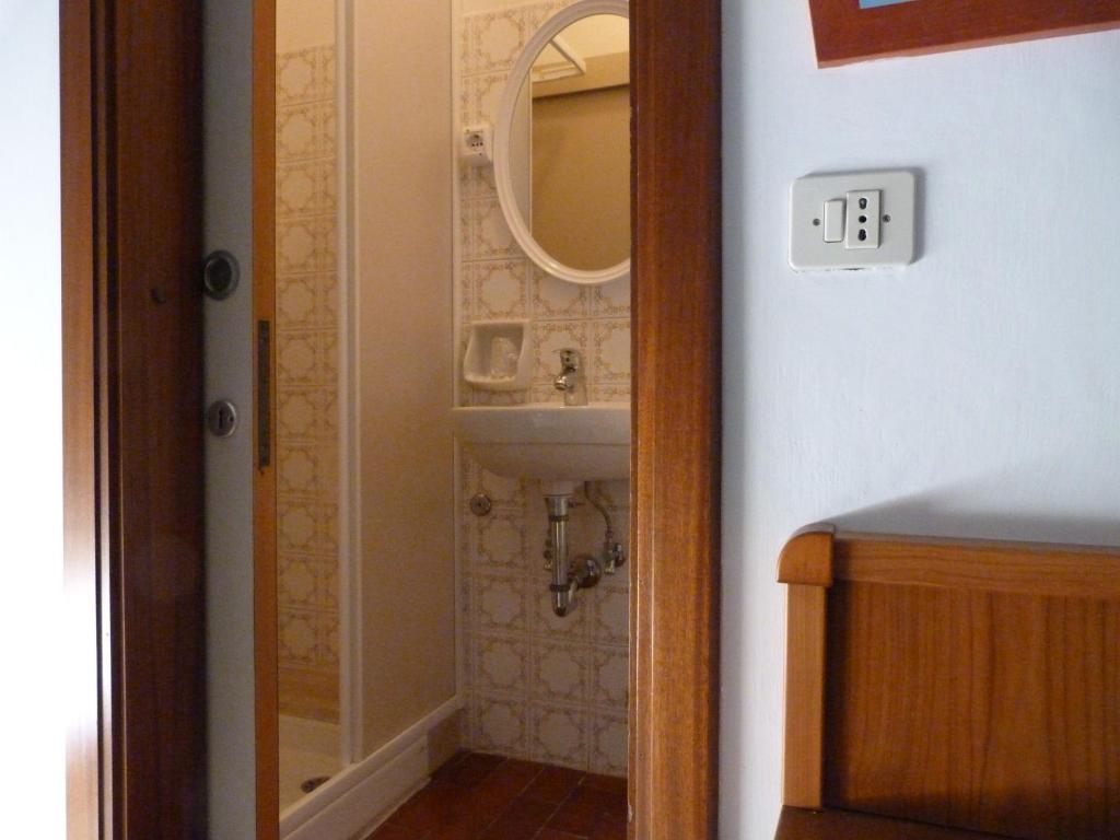 Hotel Bologna San Benedetto del Tronto Chambre photo
