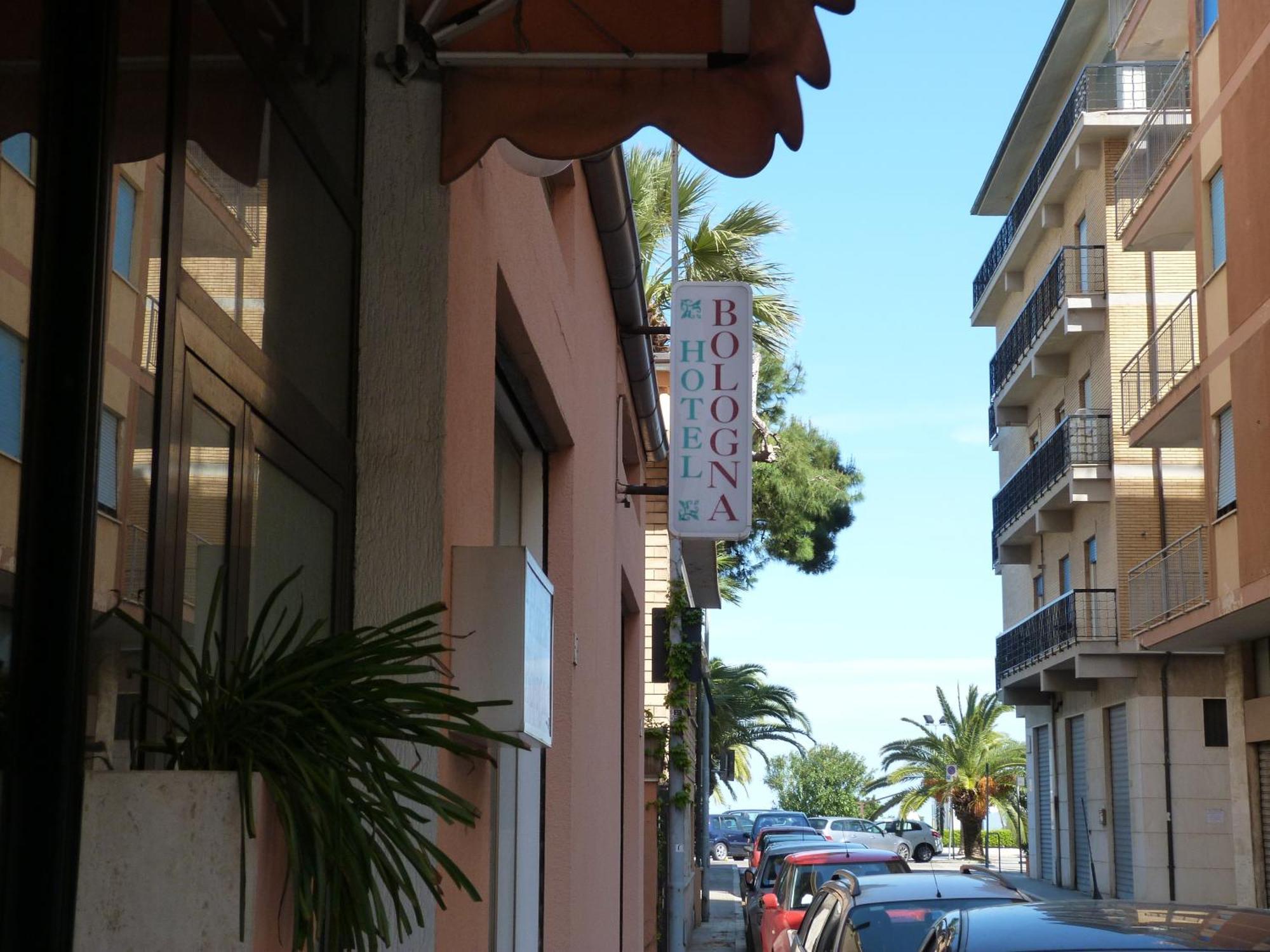 Hotel Bologna San Benedetto del Tronto Extérieur photo